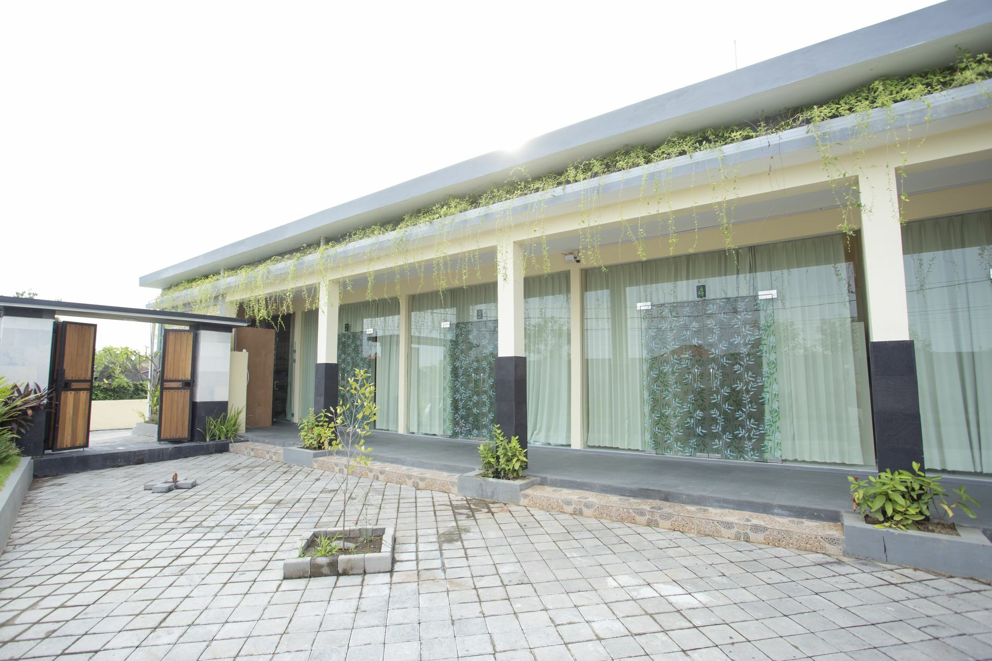 V Canggu Dormitory 外观 照片